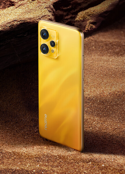 Le Realme 9 4G en Sunburst Gold. (Image source : Realme)
