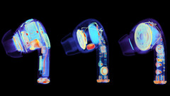 Les AirPods Pro 2 à côté de deux faux, de gauche à droite. (Image source : Lumafield & @JonBruner)