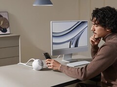 La station de charge magnétique Anker MagGo (8-en-1) dispose de deux ports USB-C de 67 W. (Source de l'image : Anker)