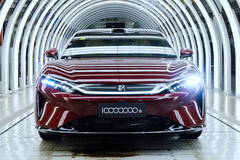 Une BYD Da Han est sortie de la chaîne de production en Chine, marquant le 10 millionième véhicule produit dans la série Dynasty.