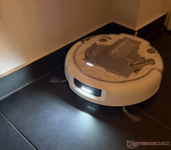 Le Romo P éclaire son propre chemin dans l'obscurité