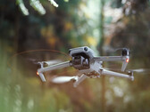 La série DJI Mini 3 pourrait nous arriver avant la fin du mois, Mavic 3 Cine en photo. (Image source : DJI)