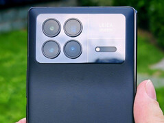 Le MIX Fold 3 s'éloigne du design de son prédécesseur. (Source de l'image : Bilibili)