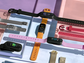 La Fitbit Inspire 3 a un design noir avec plusieurs options de bracelet de montre coloré. (Image source : Fitbit)