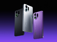 La série Oppo K13 Turbo est équipée d'un ventilateur de refroidissement pour maintenir la température à un niveau bas pendant les tâches intensives. (Source de l'image : Oppo)