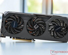 La Radeon RX 9050 sera une alternative moins chère à la RX 9060 XT illustrée ici