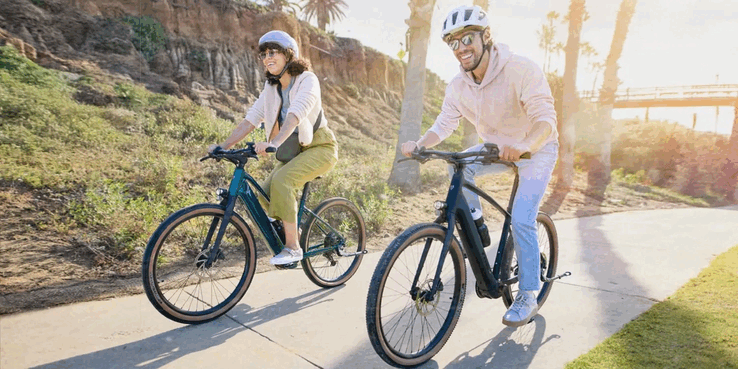 Le vélo électrique Trek FX+ 1 est équipé d'un moteur Hynea de 500 W dans le moyeu arrière (Source d'image : Trek)