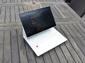 Test de l'Acer ConceptD 3 Ezel CC314 : Un puissant convertible ralenti par Intel Comet Lake