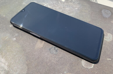 OnePlus 7 - À l'extérieur - Luminosité minimale.
