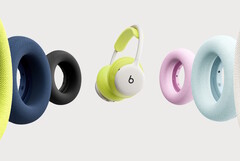 Le casque Beats 360 peut être équipé d’une gamme variée de coussinets colorés UltraPlush ou respirants Performance Knit.