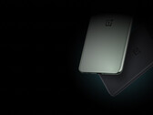 Le OnePlus Nord 2T devrait être disponible dans les coloris Grey Shadow et Jade Fog. (Image source : OnePlus)
