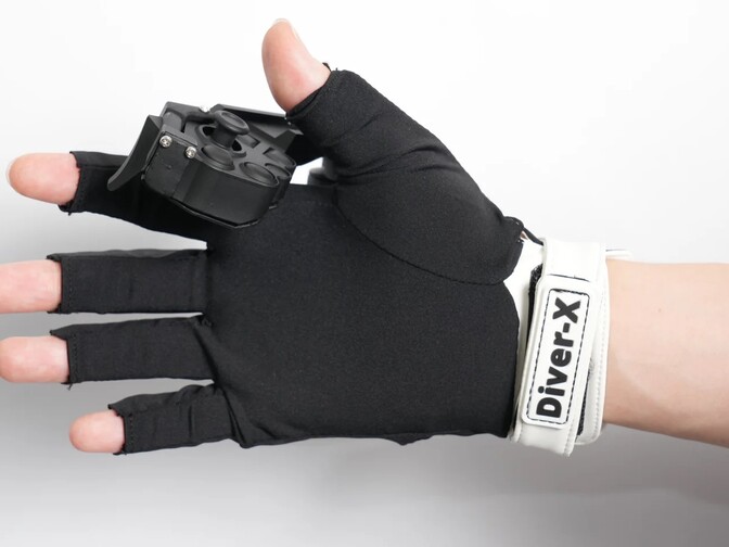 Diver-X ouvre les précommandes pour le gant ContactGlove2 VR avec