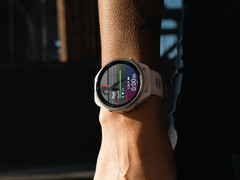 La Forerunner 970 serait la première smartwatch Forerunner commercialisée par Garmin depuis plus de deux ans, la Forerunner 965 étant illustrée. (Source de l&#039;image : Garmin)