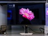 Le nouveau moniteur Hisense UX avec un véritable rétroéclairage mini-LED RVB