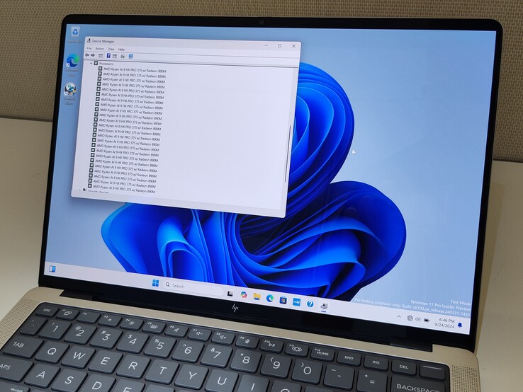 HP EliteBook X G1a avec AMD Ryzen AI Pro 9 HX 375 (source d'image : Benjamin Herzig)