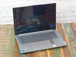 Le Lenovo Yoga Slim 7i Pro - fourni par Lenovo