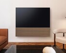 Samsung associe le téléviseur OLED Smart TV S99H à une barre de son élégante dotée d'une façade en bois.