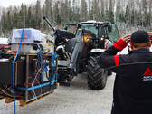 Le tracteur Valtra T235D équipé d'un moteur diesel AGCO Power est utilisé pour tester le nouveau carburant électronique de VTT. (Source de l'image : AGCO Power)