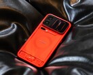 Le Xiaomi 18 Pro (Max) mondial ne sera pas disponible en édition rouge transparente en Europe, mais vous pouvez vous attendre à une autre nuance de rouge.