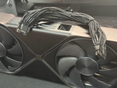 L&#039;histoire de la RTX 5090 fondue est plus complexe qu&#039;il n&#039;y paraît (source d&#039;image : Reddit)