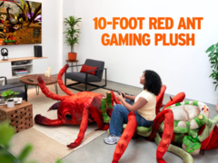 La peluche Grounded 2 sur le thème de la fourmi rouge géante Buggy Mount (image source : Xbox Wire)