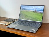 Critique de l'ordinateur portable Dell Inspiron 14 Plus 7440 : L'abandon de GeForce RTX pour l'Intel Arc intégré