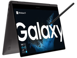 Le Samsung Galaxy Book2 Pro 360 13 (NP930QED-KA3DE), fourni par Samsung Allemagne.