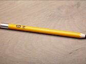 ColorWare donne au crayon Apple un design rétro. (Image : Colorware)
