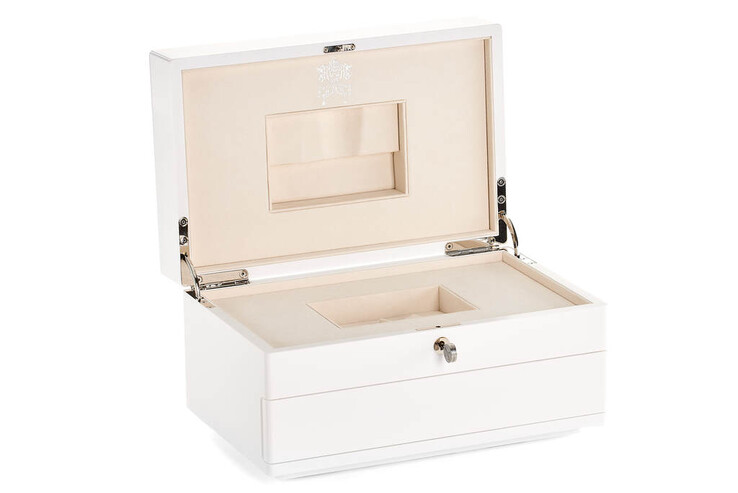 Le kit M-A Leica "Pape François" est accompagné d'un coffret de présentation exclusif et d'une clé. (Source de l'image : Leica)