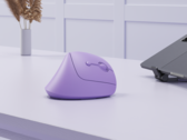 La souris verticale Seenda MUO-200 de couleur violette (Image source : Seenda)