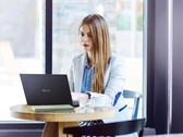 L'Asus ExpertBook B9 est mis à niveau vers Alder Lake vPro. (Image Source : Asus)