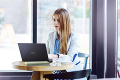 L'Asus ExpertBook B9 est mis à niveau vers Alder Lake vPro. (Image Source : Asus)