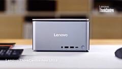 Le Lenovo ThinkCenter Neo Ultra est doté d'un design Apple semblable à celui de Mac Studio, de processeurs Intel 14e génération et de la RTX 4060 (Source d'image : Lenovo)