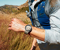 Le bracelet sport D-Buckle de la Galaxy Watch5 Pro possède un aimant particulièrement puissant intégré dans son fermoir. (Image source : Samsung)