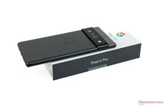 Le Pixel 6 Pro souffre d'une autonomie peu reluisante, même avec une capacité de 5 000 mAh. (Image source : NotebookCheck)