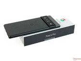 Le Pixel 6 Pro souffre d'une autonomie peu reluisante, même avec une capacité de 5 000 mAh. (Image source : NotebookCheck)