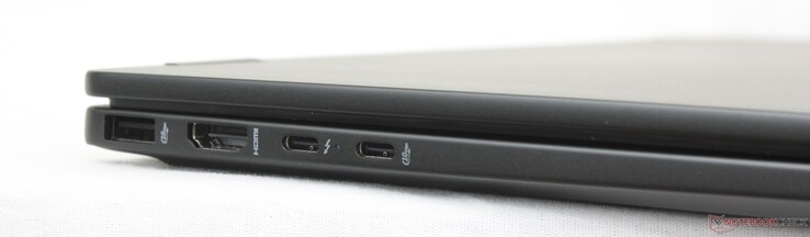 À gauche : USB-A (10 Gbps), HDMI 2.1, USB-C Thunderbolt 4 avec DisplayPort + Power Delivery, USB-C (10 Gbps) avec DisplayPort + Power Delivery