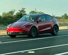 La Tesla Model Y Standard de couleur rouge (Source de l'image : Moose/X)