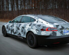La Tesla Model S atteint une autonomie record de 750 miles sur les routes glacées du Michigan grâce à une nouvelle batterie ONE