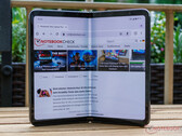 Google pourrait déjà être en train de développer un nouveau smartphone pliable. (Source de l'image : Notebookcheck)