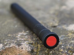 Test du ThinkTab X11 : le stylet Lenovo Tab Pen XE
