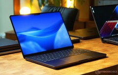 Apple prévoyez de lancer deux générations de MacBook Pro au cours des douze prochains mois.