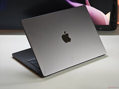 Apple MacBook Pro 14 M5 (source de l'image : Notebookcheck)