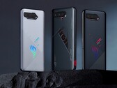 Quelques ROG Phones récents. (Source : Asus)