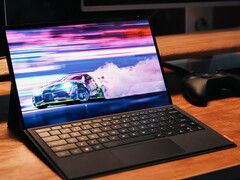 La Super V est équipée du Core Ultra X7 358H. Photo : la face avant de la tablette de jeu. (Source de l'image : OneXPlayer)