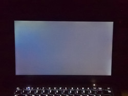 ThinkPad X280 - Fuites de lumière, amplifiées.
