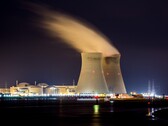 Elon Musk appelle à la réouverture des centrales nucléaires désaffectées et promet de répéter son coup d'éclat à Fukushima