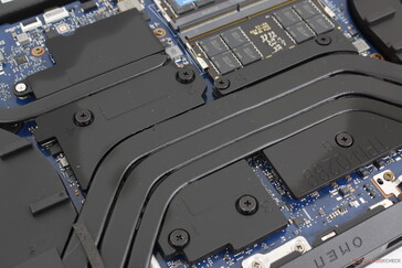 Ce modèle n'est pas équipé d'une chambre de refroidissement contrairement à la série Omen Max