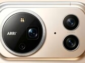 À la suite des teasers officiels concernant le Honor Magic9, les nouvelles caractéristiques techniques de l'appareil photo, la conception complète de celui-ci ainsi que la date de lancement ont également été dévoilées.
