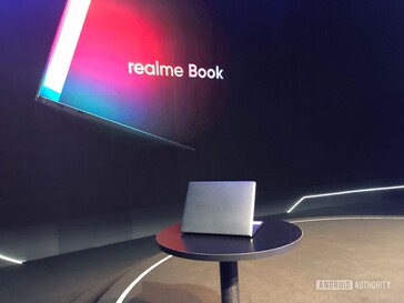 Retour du Realme Book (image via Android Authority)